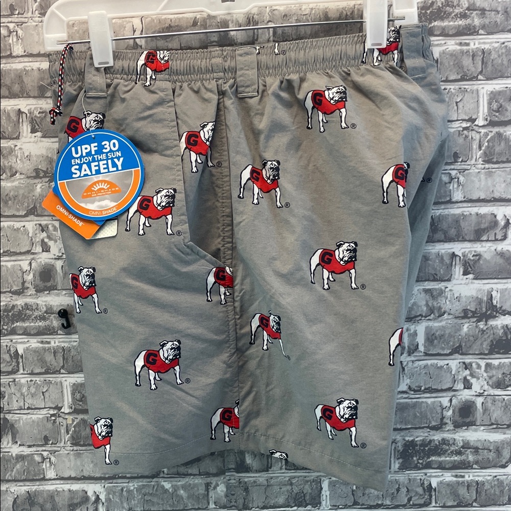 Georgia Bulldogs 
Columbia Gray Bulldog Print Shorts‎